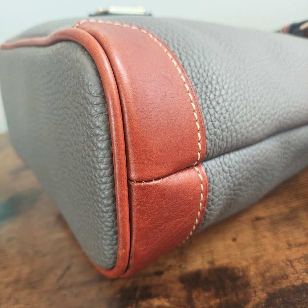 DOONEY & BOURKE Pebble Grain Crossbody Bag - Picture 7 of 15